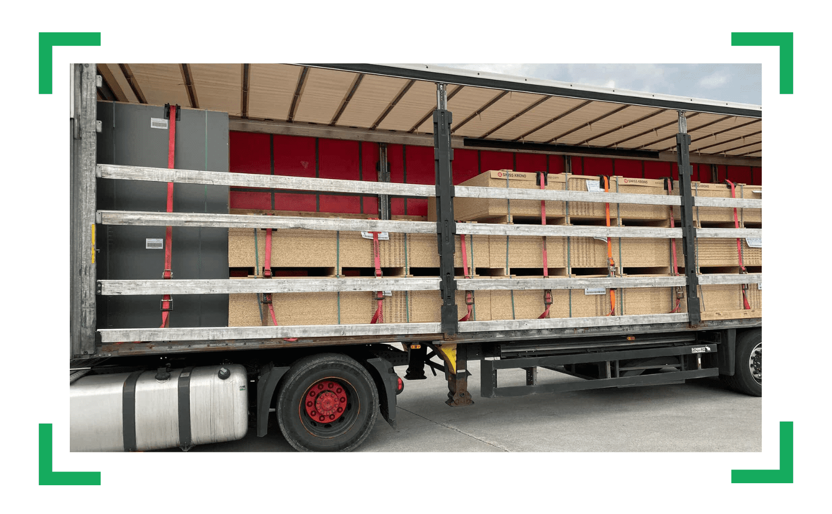 transport materiałów budowlanych